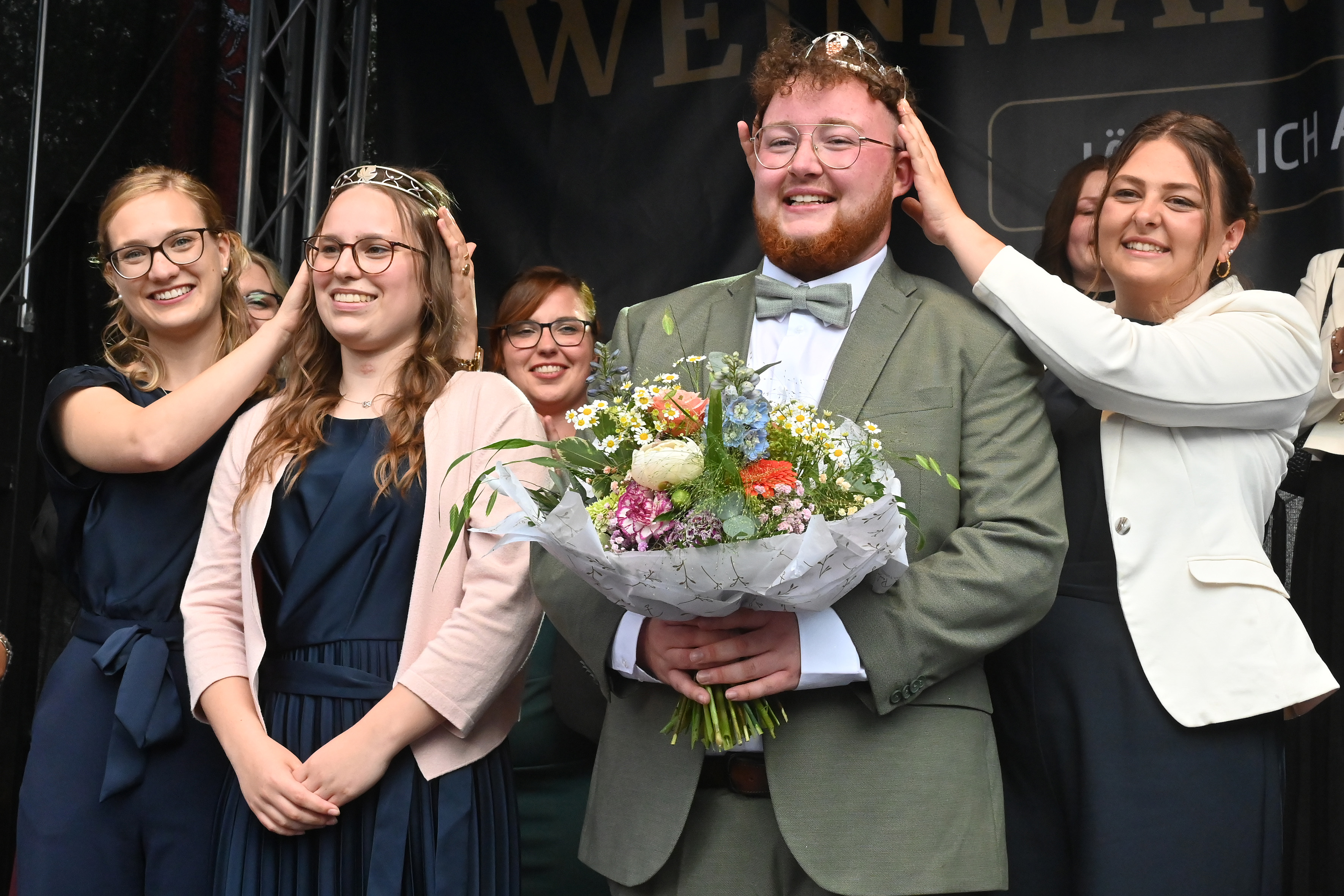 Historic First for Ahrtal: Felix Lüdenbach Crowned as Region’s First Ahr Wine King