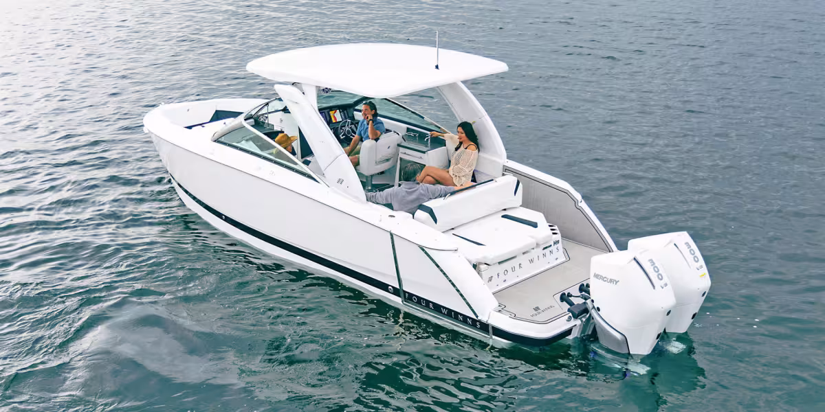 Four Winns H9 Outboard