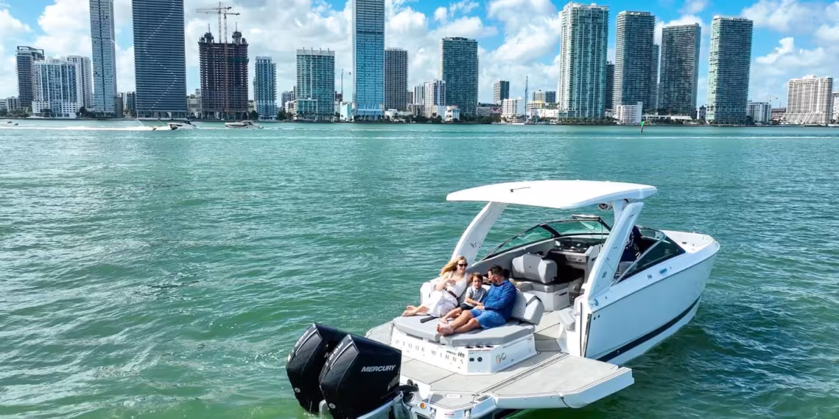 Four Winns H9 Outboard